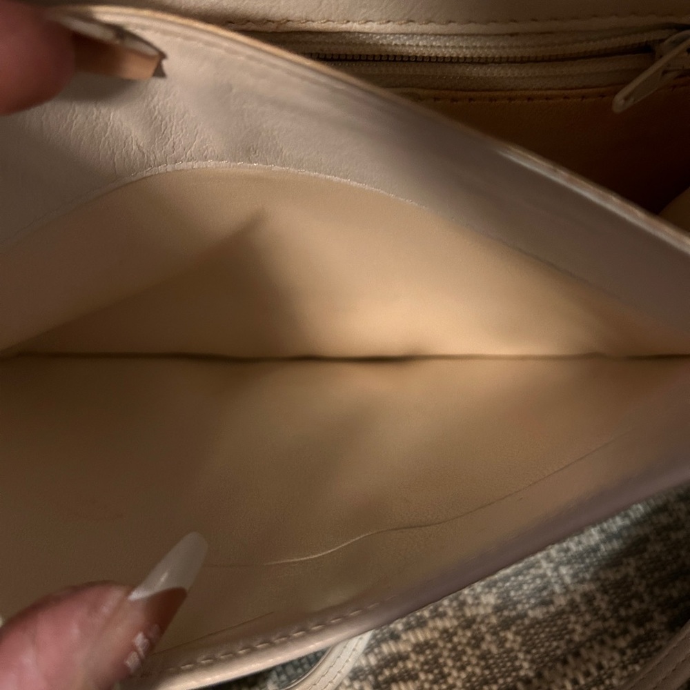 004. Fendi White&Gold vintage leather Crossbody COA - Picture 12 of 13